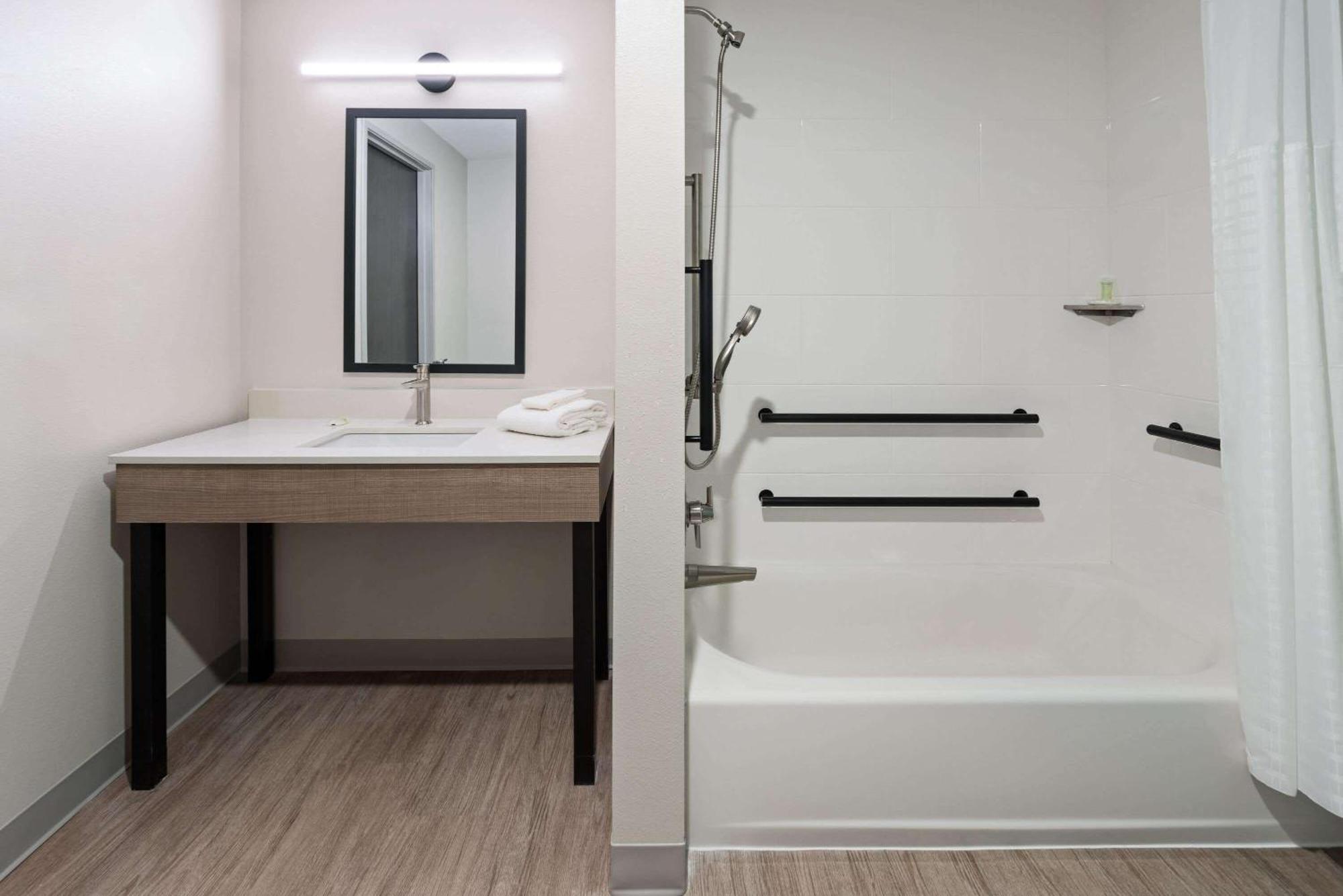 Echo Suites Extended Stay By Wyndham Richmond West Innsbrook Exteriör bild